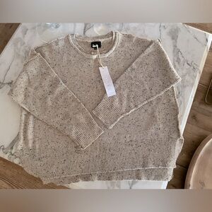 Lumiér Sweater